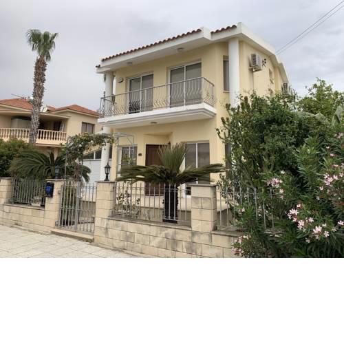 M Luxury House Conaia