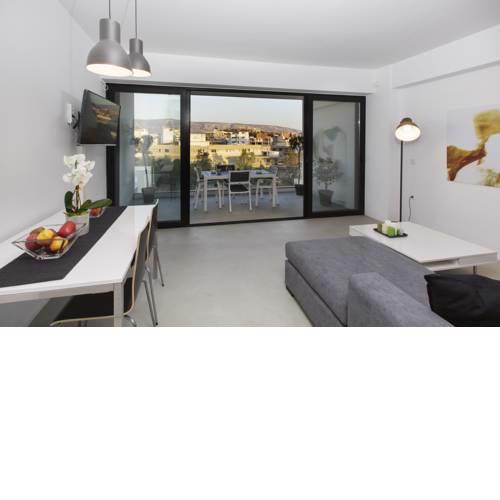 "M n' F" apartment