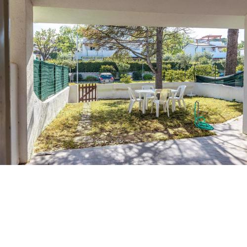 M050 -Marcelli, trilocale con giardino a 200 metri dal mare