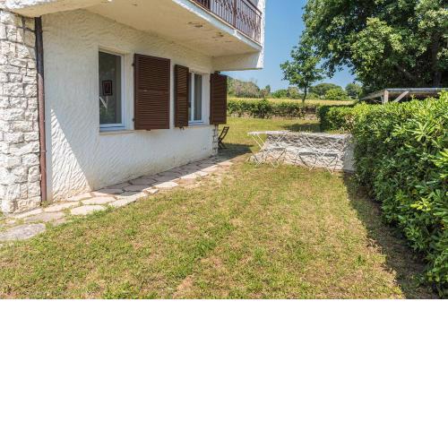 M088 - Marcelli, quadrilocale con giardino a 100mt dal mare