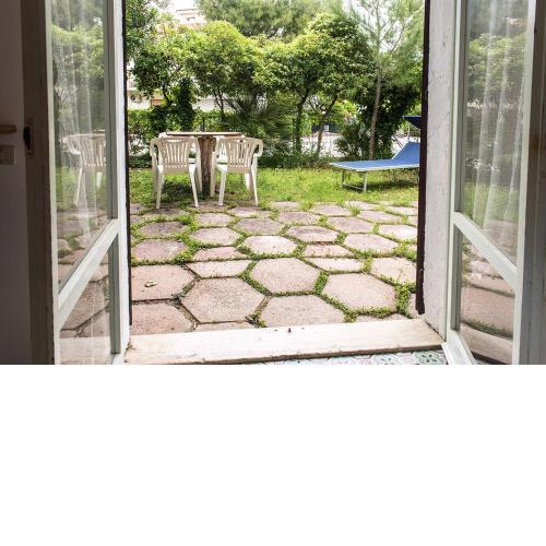M297 - Marcelli, trilocale con giardino a 100 m. dal mare