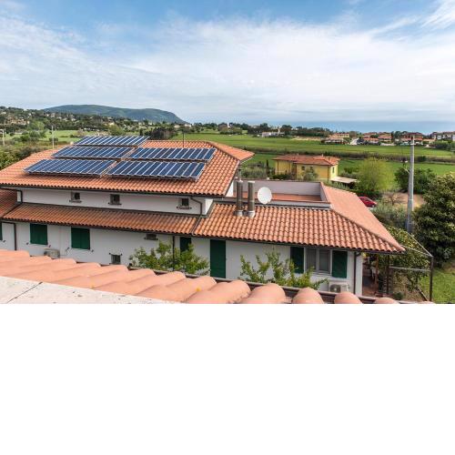 M350 - Marcelli, Trilocale con terrazzo in zona tranquilla