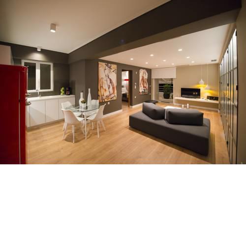 Ma Maison "2" Luxury Central Suite with Parking, 15 min to Acropolis by Metro