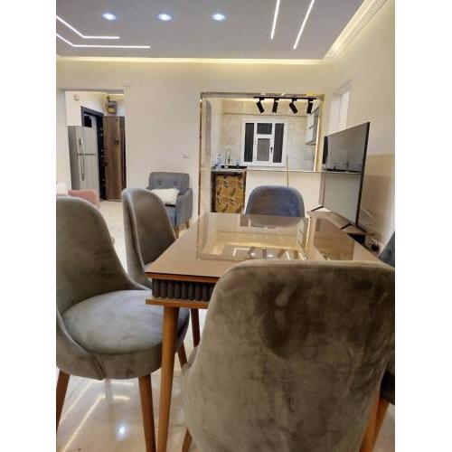 Maadi 220 degla 1st floor