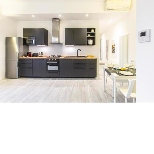 Maciachini Bright Apartment R&R