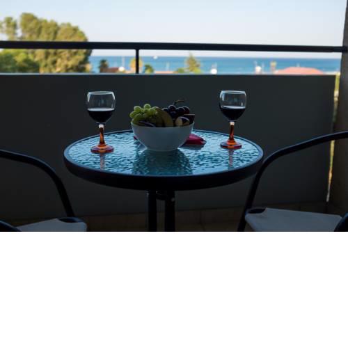 Mackenzie Sea View Suite