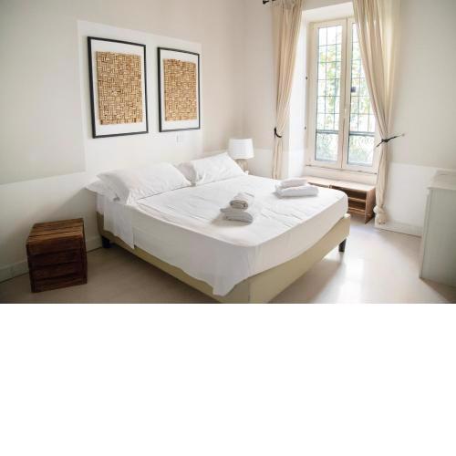 Magenta Luxury Fienaroli 3