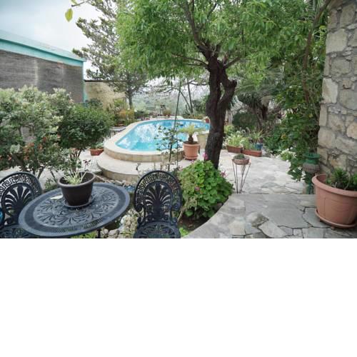 Magic Garden Holiday Home