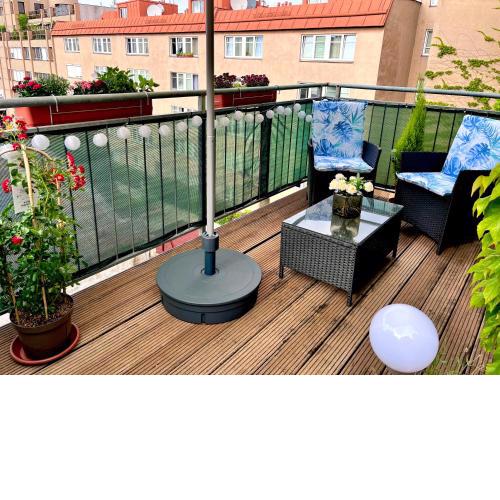 Magic Vienna Balcony Apartment