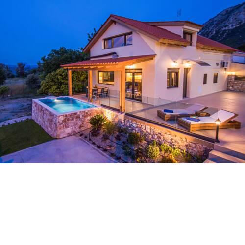 Magical Salakos Villa