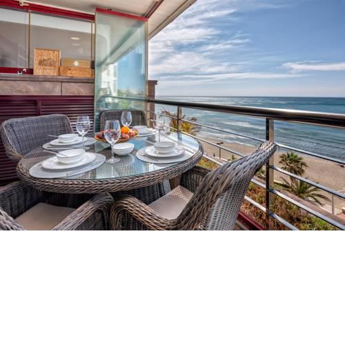 Magnificent 1st Line Beach Condo, Panoramic Sea Views