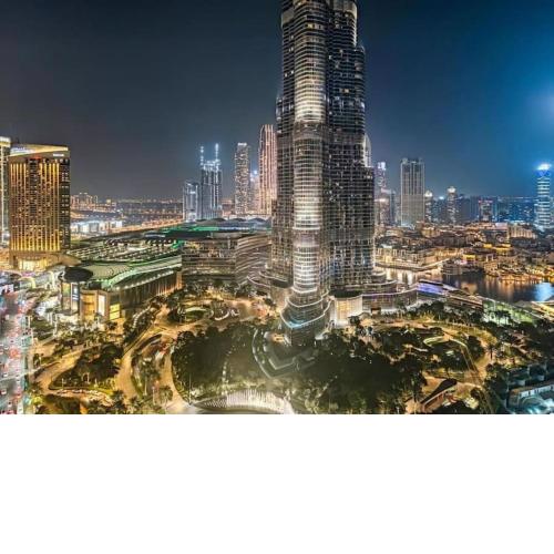Magnificent 2 BR with Stunning Burj Khalifa View