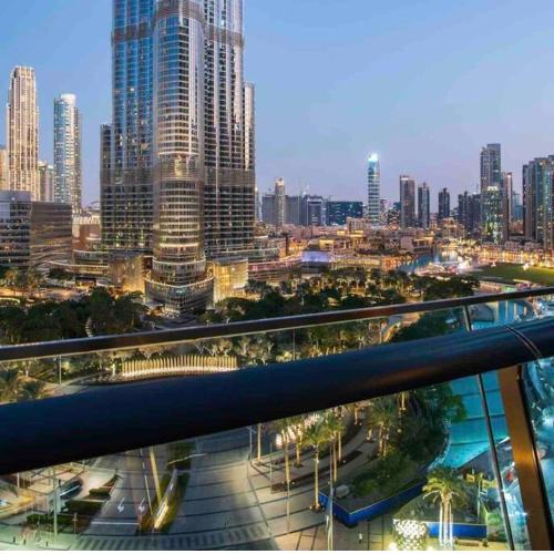 Magnificent Stunning 3 BR With Burj Khalifa View
