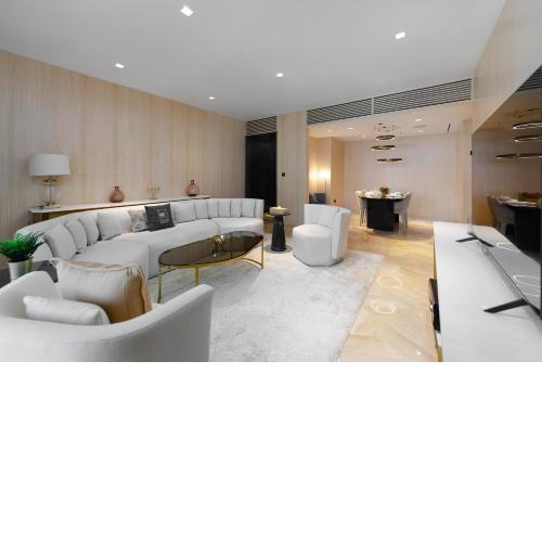 Maison Privee - Glamourous Apt with Sea Views at FIVE Palm