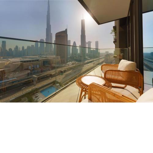 Maison Privee - Luxury Apt with Burj Khalifa Vw & Direct Mall Access