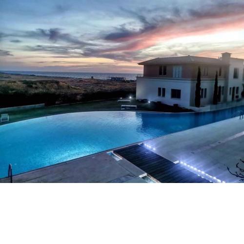 Maisonette 50m from the sea ...