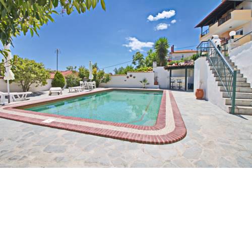 Maisonette with Sea View & Private Pool