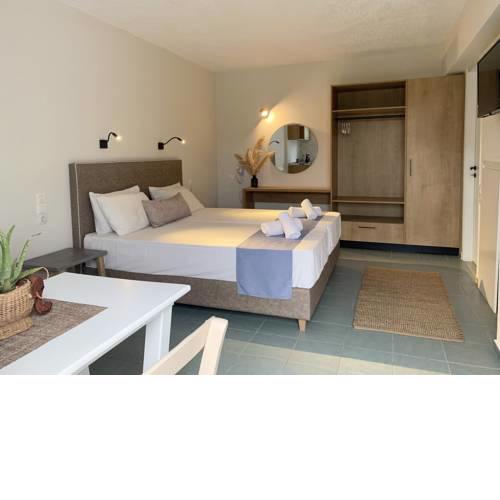 Maistrali Sea View Apartments
