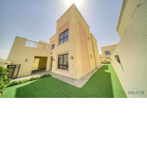 Majestic 4BR Villa with Assistant's Room at Nadd Al Shiba Third Nad Al Sheba by Deluxe Holiday Homes