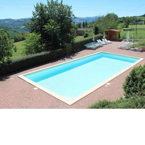 Majestic holiday home in Mergo with private pool