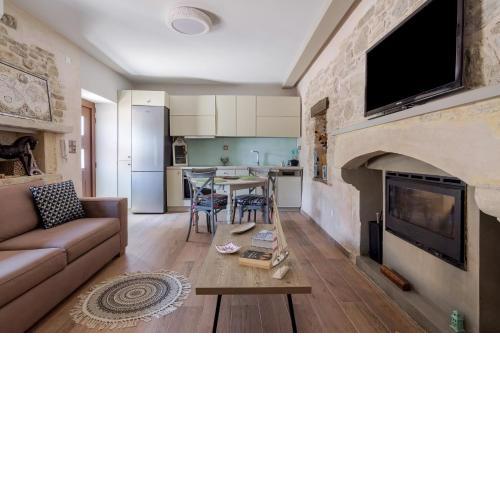 Makres Countryside - Louiza's house