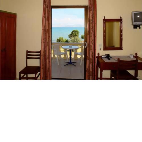 Makris Apartments
