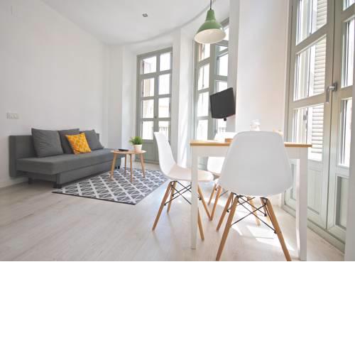 Malaga Urban Rooms - City View