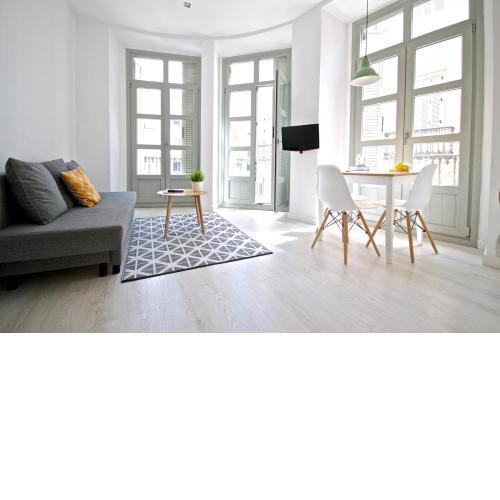 MalagaUrbanRooms - Scenic Flats