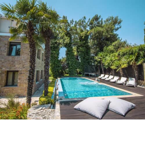 Malena Cuoco King Size Villa