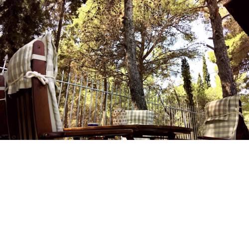 Malibu Studios & Apartments