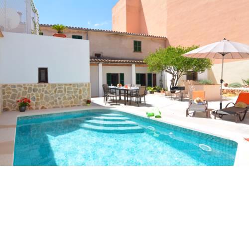 Mallorca Town House with Pool
