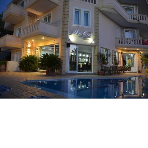 Malou Apartments