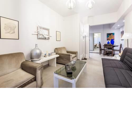 Mama's home with 2 bedrooms near to Acropolis