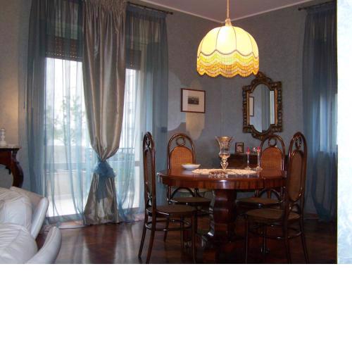 Mamma Mary Apartment