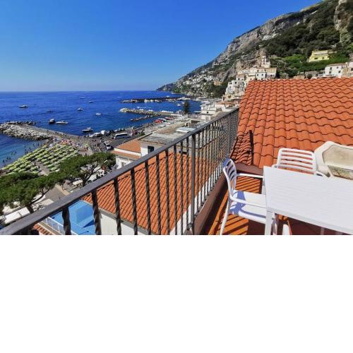 Mamma Rosanna 2 - Studio flat in Amalfi with terrace