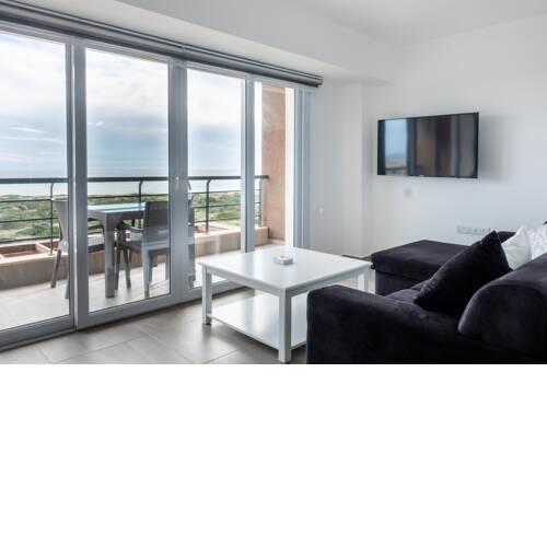 Mandaloun Apartment with Sea View