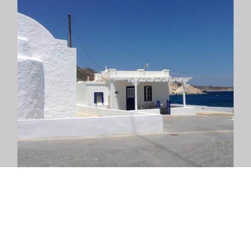 Mandrakia Apartment