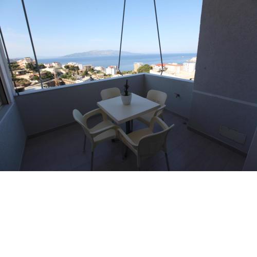 Mane Apartments