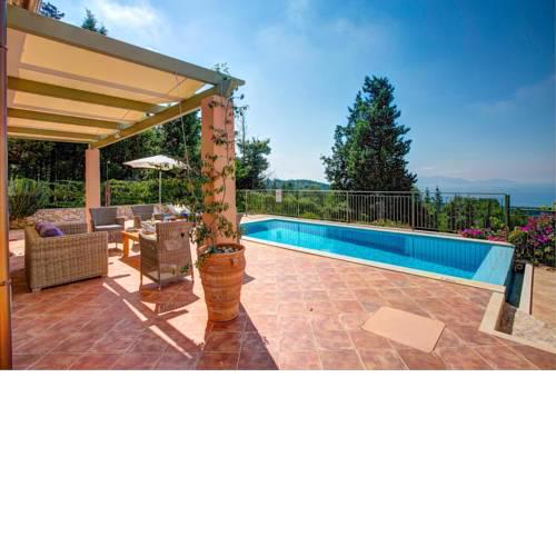 Manganos Villa Sleeps 5 Pool Air Con WiFi