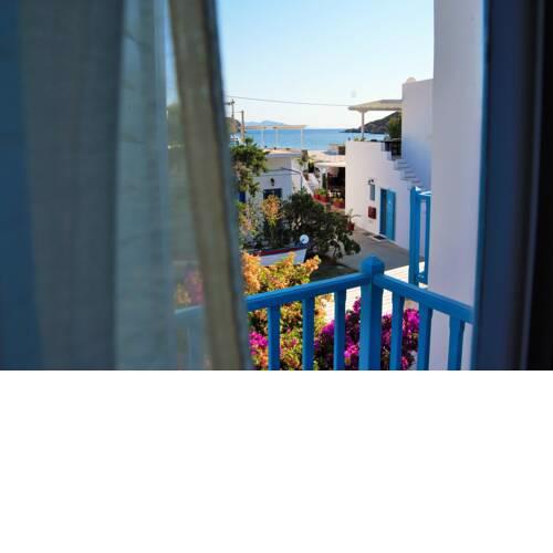 Manolis Apartments