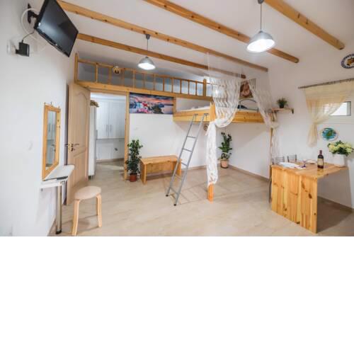Manolis Studio
