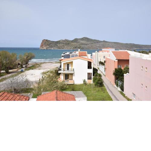Manos Beachside Apartments