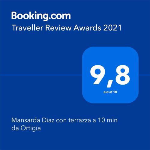 Mansarda Diaz con terrazza a 10 min da Ortigia