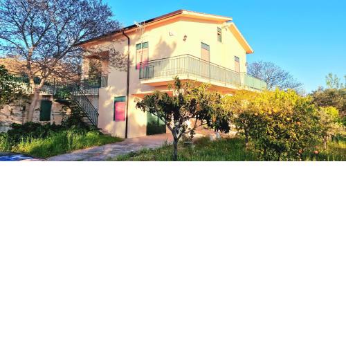 Mansion Adragna