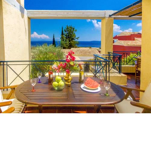 Manto On The Beach Apartments