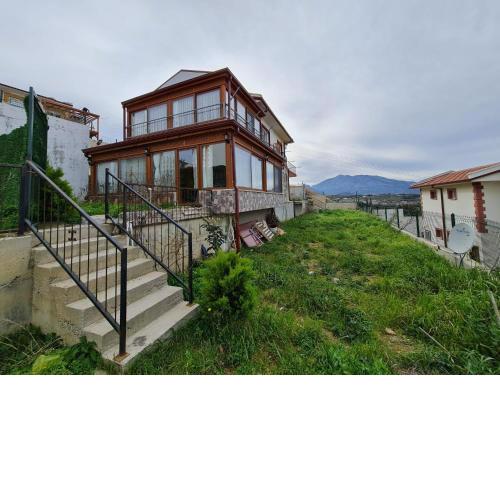Manzaralı Villa