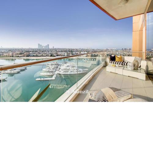 Manzil - Lavish 3BR resort with private beach at Tiara Residence Palm Jumeirah