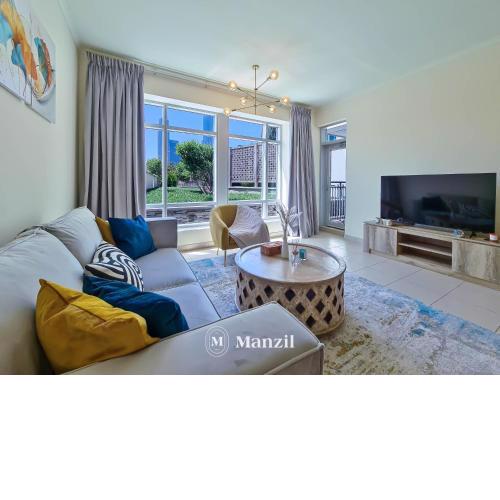 Manzil - Luxury1BR in Downtown, free access to Private Lounge Access to Burj Khalifa top floor