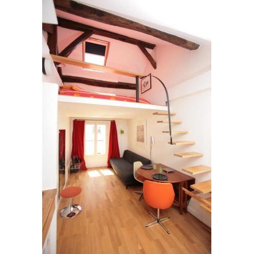 Marais Studio with Mezzanine