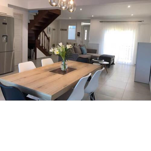 Maraki Apartment